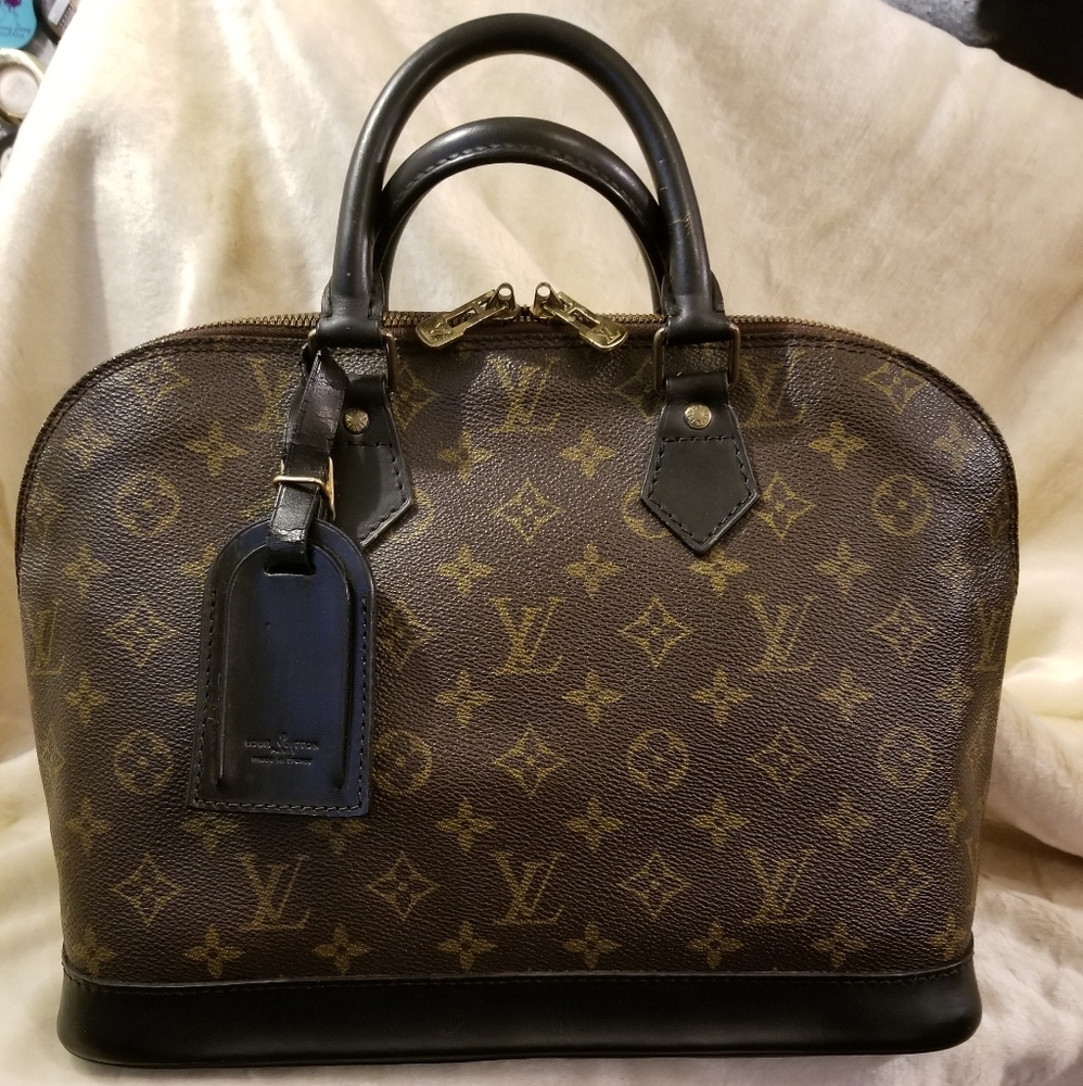 Authentic louis Vuitton Alma